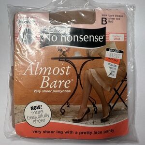 No Nonsense Almost Bare Pantyhose Size B Bare Bisque Sheer Toe NOS